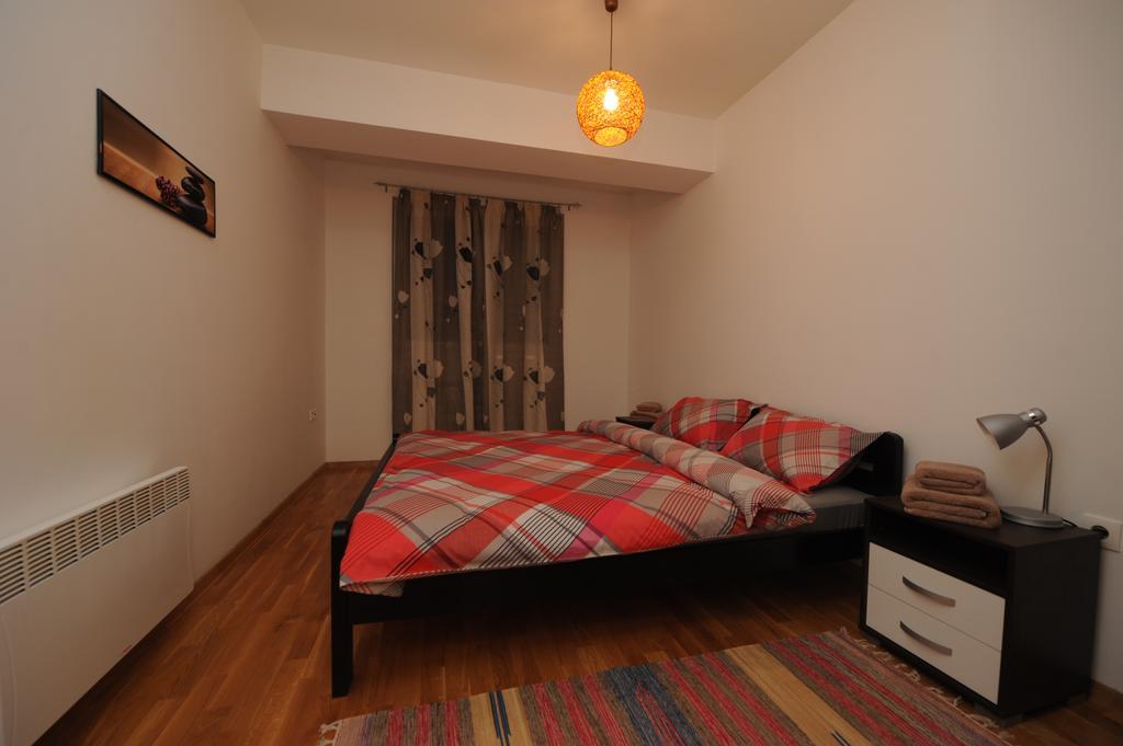 Exclusive Apartments Skopje Buitenkant foto
