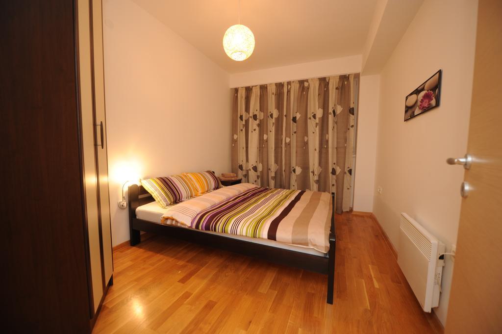 Exclusive Apartments Skopje Buitenkant foto