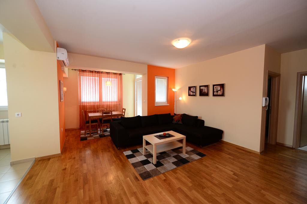 Exclusive Apartments Skopje Buitenkant foto