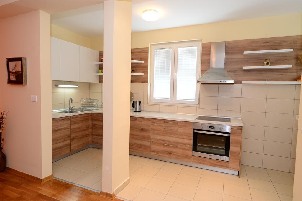 Exclusive Apartments Skopje Buitenkant foto