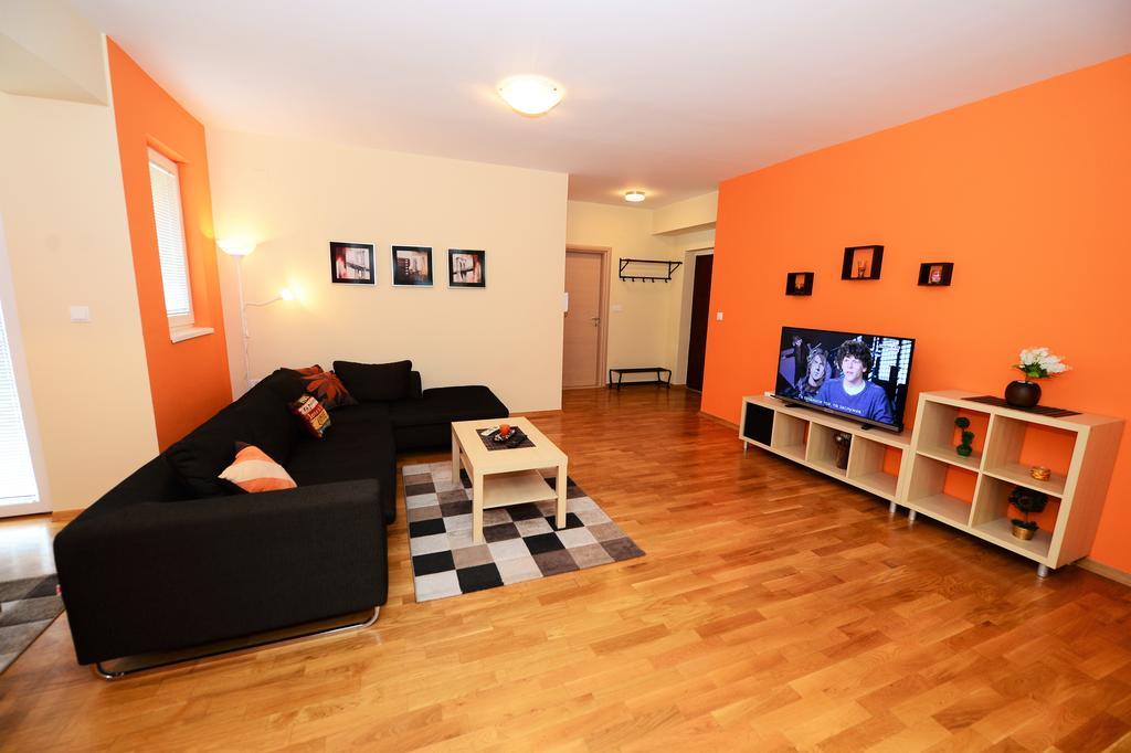 Exclusive Apartments Skopje Buitenkant foto